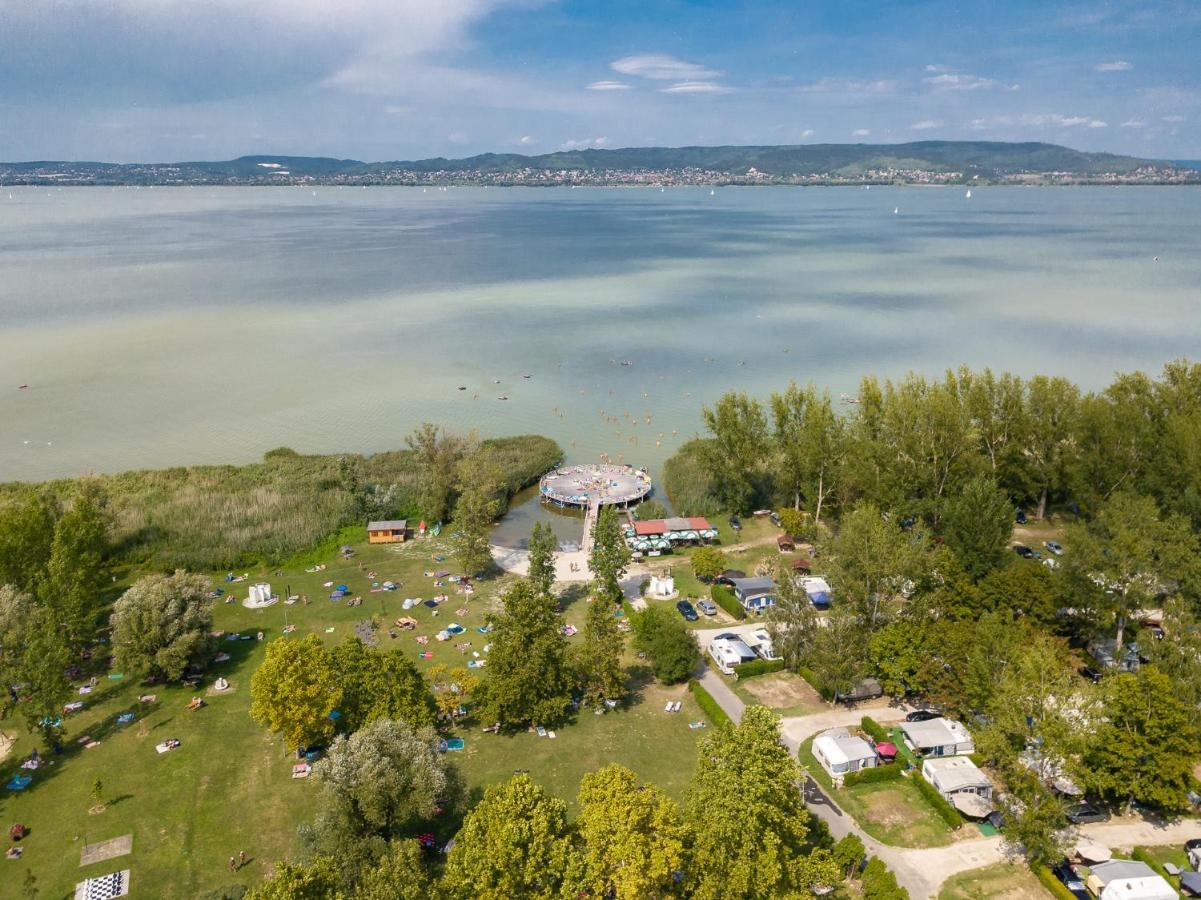 Balatontourist Bereny Naturist Camping Balatonberény Exterior foto